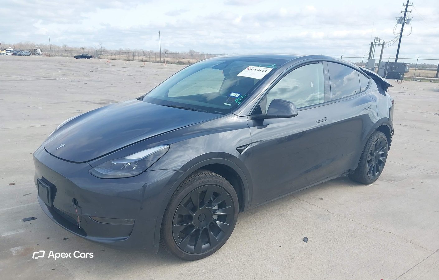 Tesla Model Y 2025