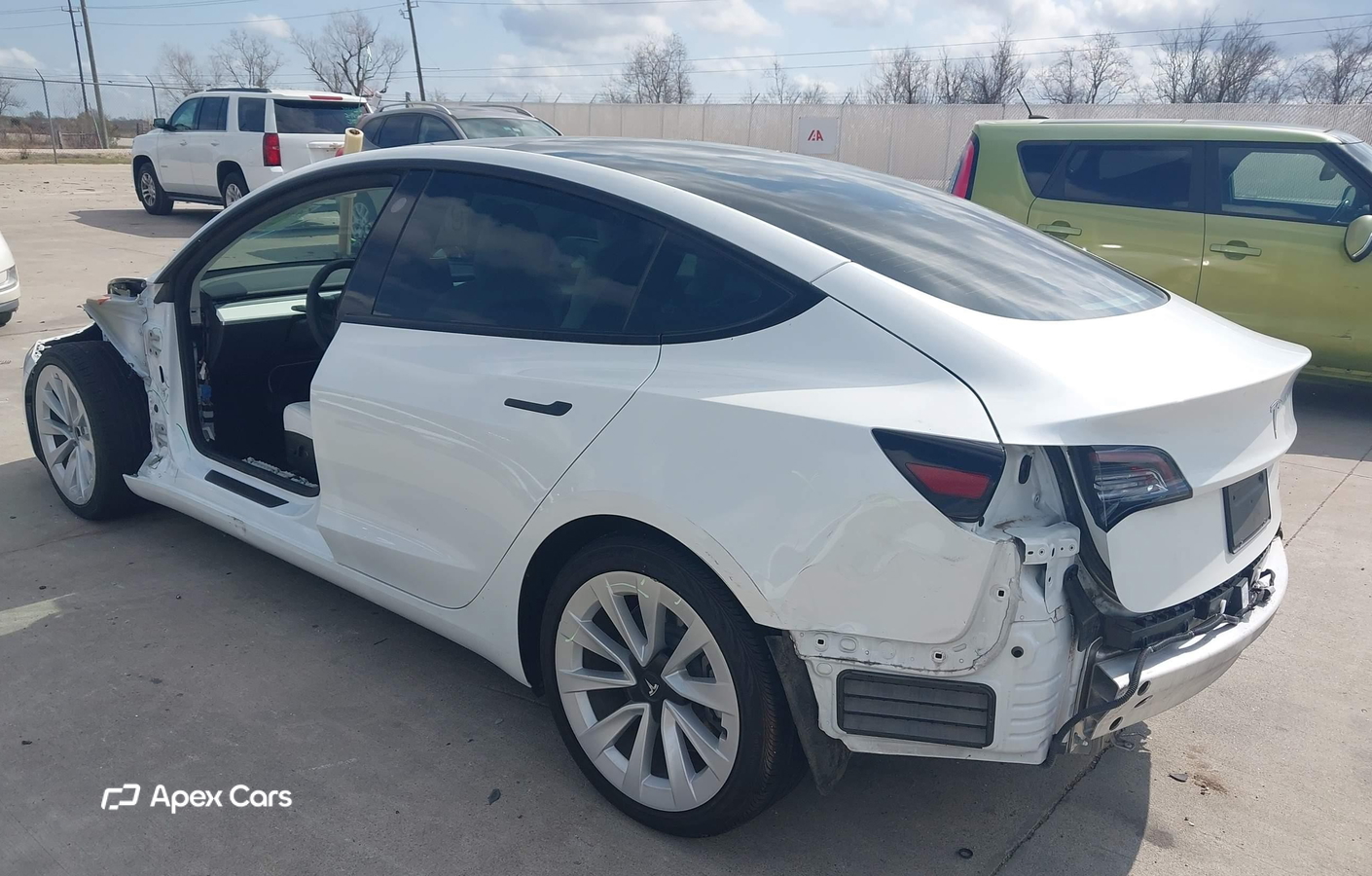 Tesla Model 3 2022