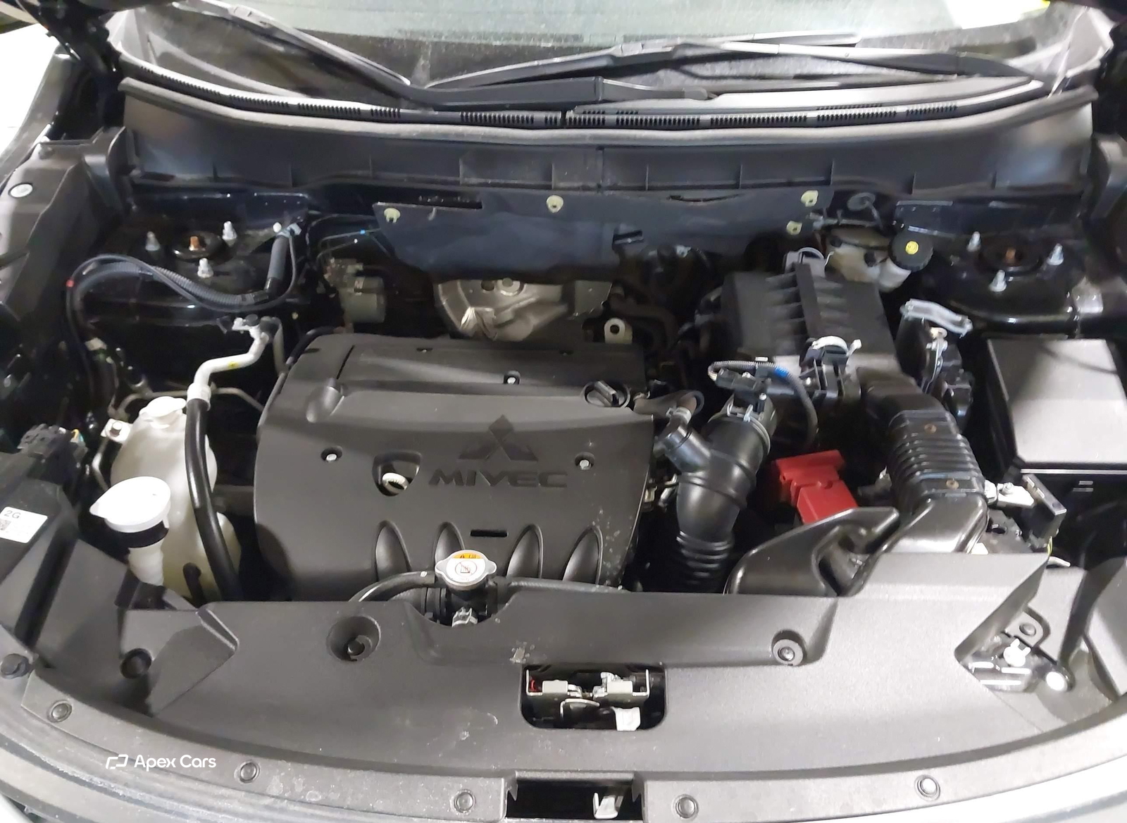 Mitsubishi Outlander 2024