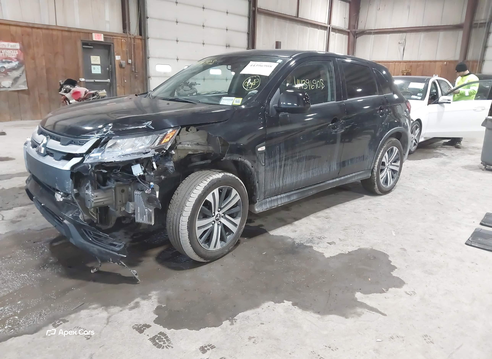 Mitsubishi Outlander 2024