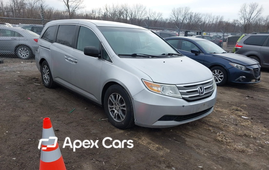 Honda Odyssey 2012 - Image 1 of 16