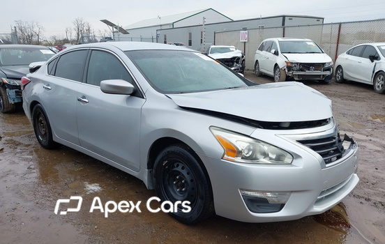 Nissan Altima 2015 - Zdjęcie 1 z 17