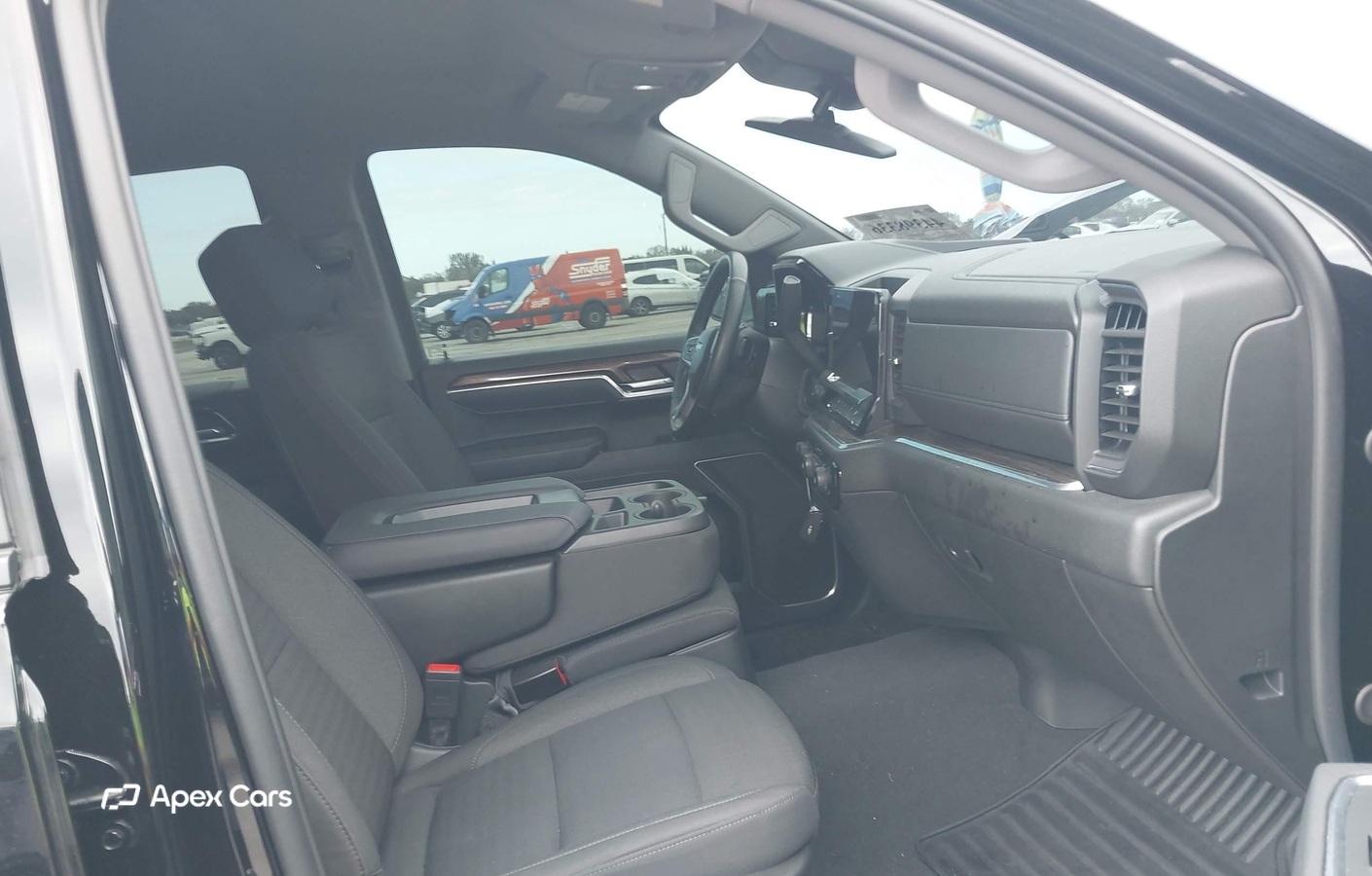Chevrolet Silverado 2025