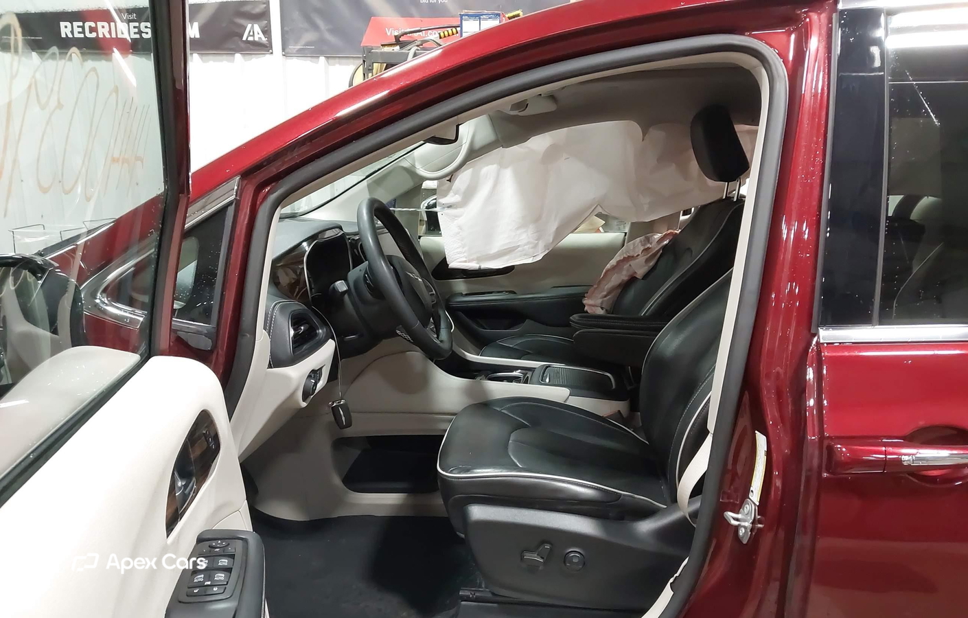 Chrysler Pacifica 2023