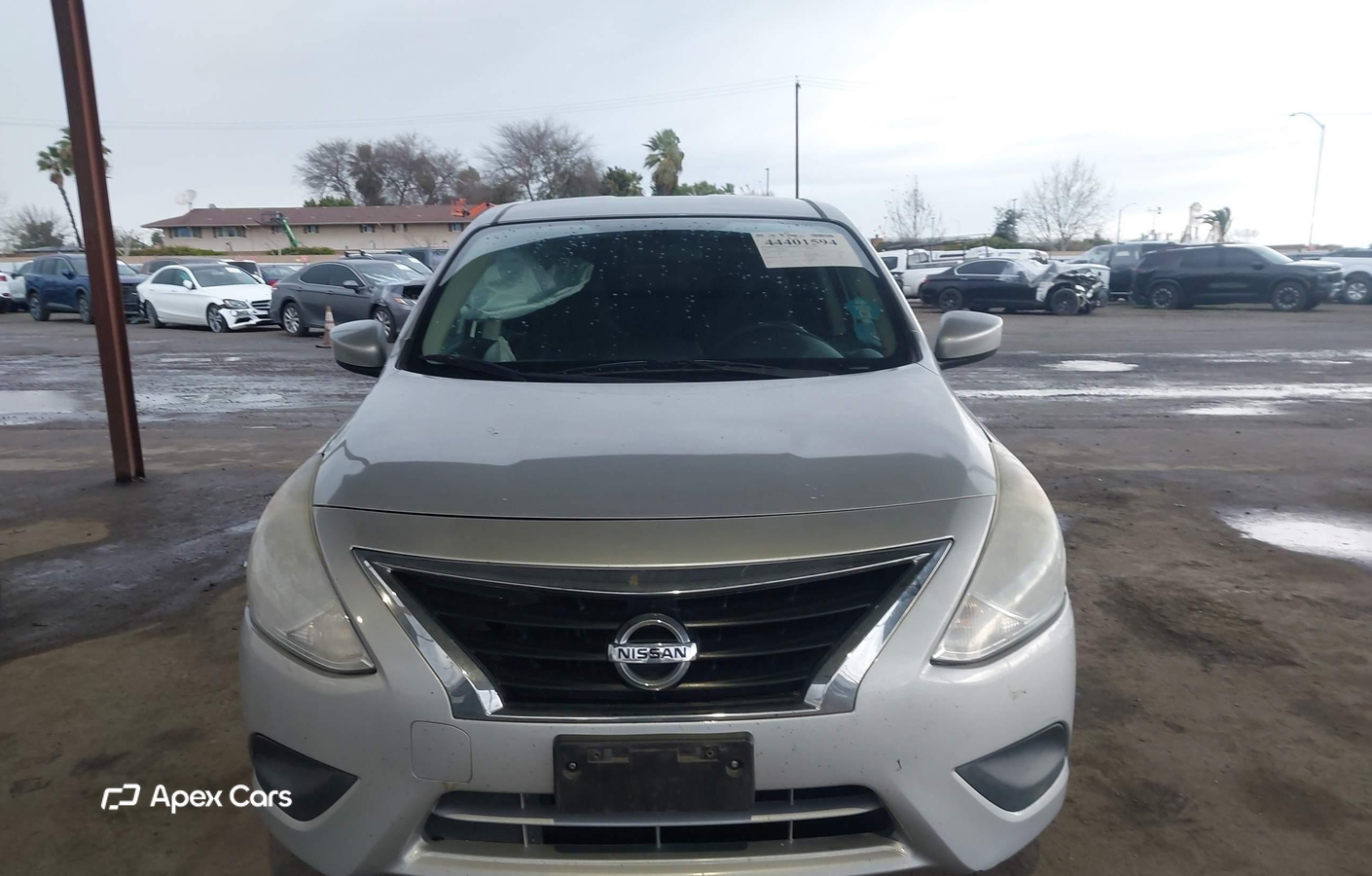 Nissan Versa 2016