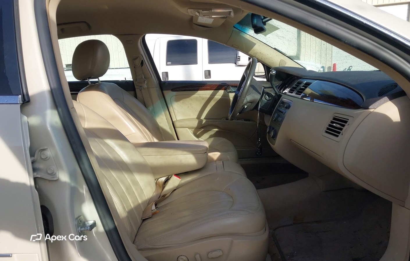 Buick Lucerne 2011