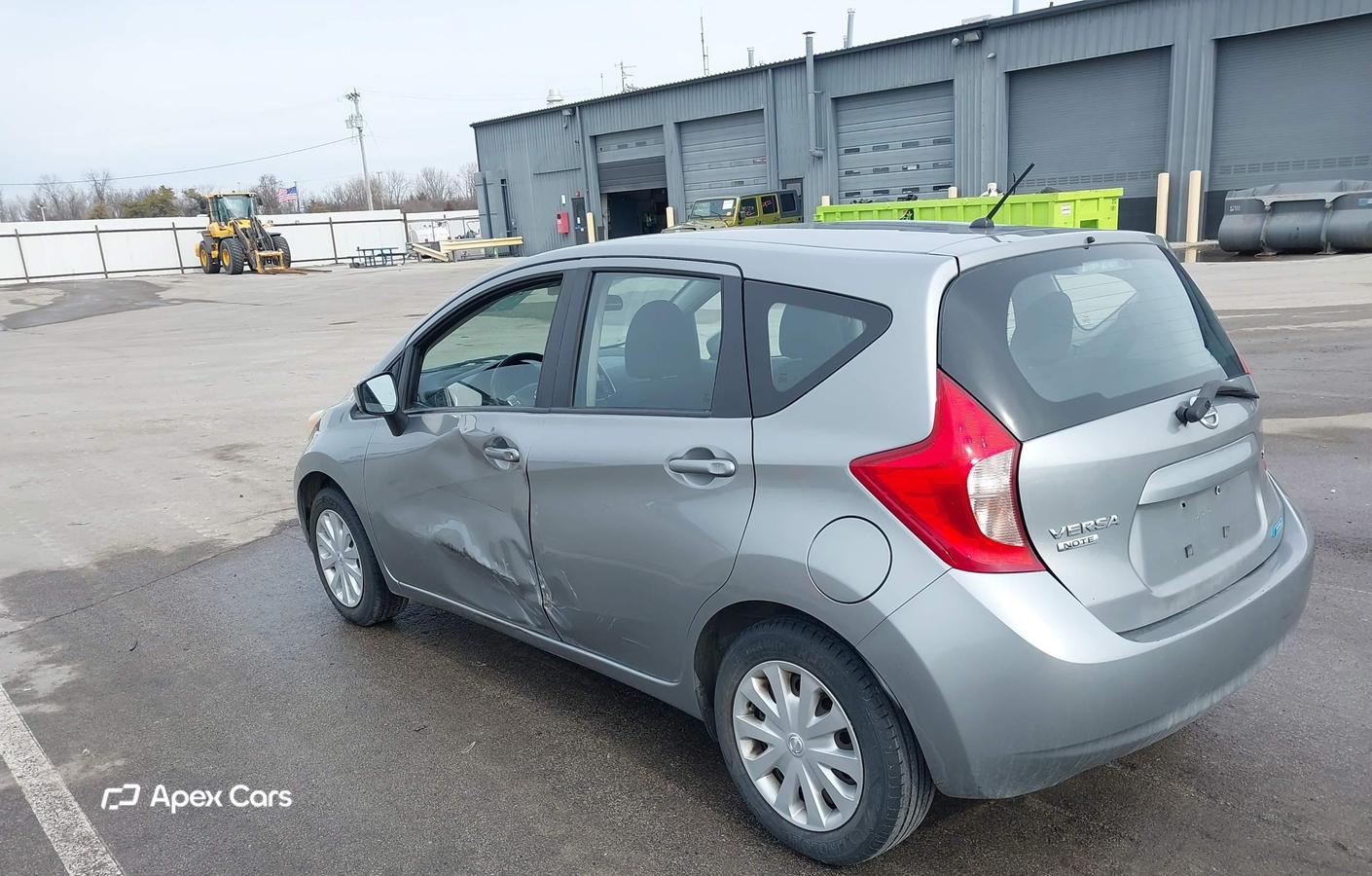 Nissan Versa 2015