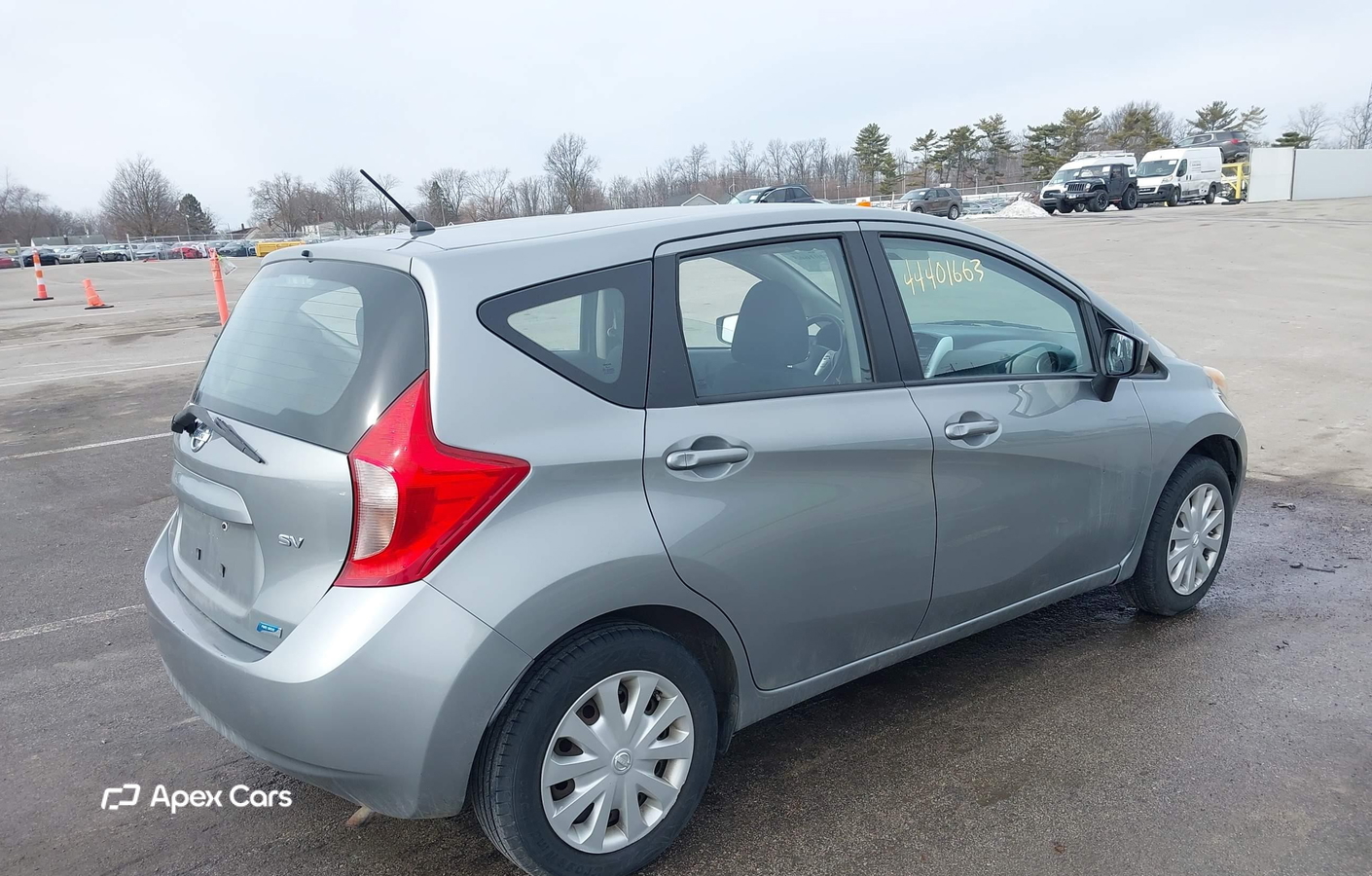 Nissan Versa 2015