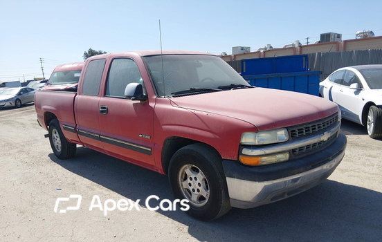 Chevrolet Silverado 2000 - Image 1 of 11