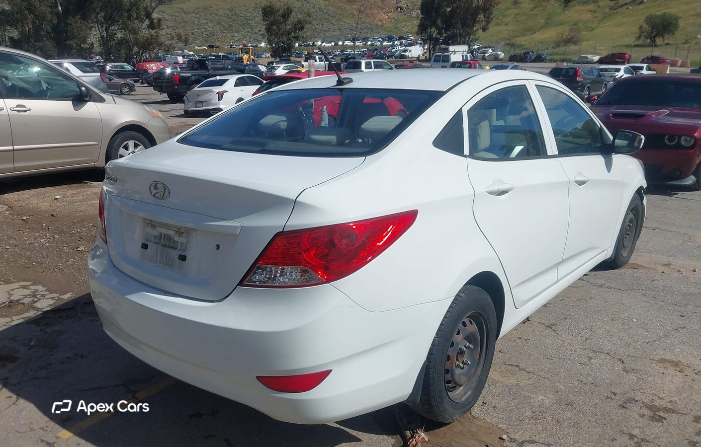 Hyundai Accent 2013