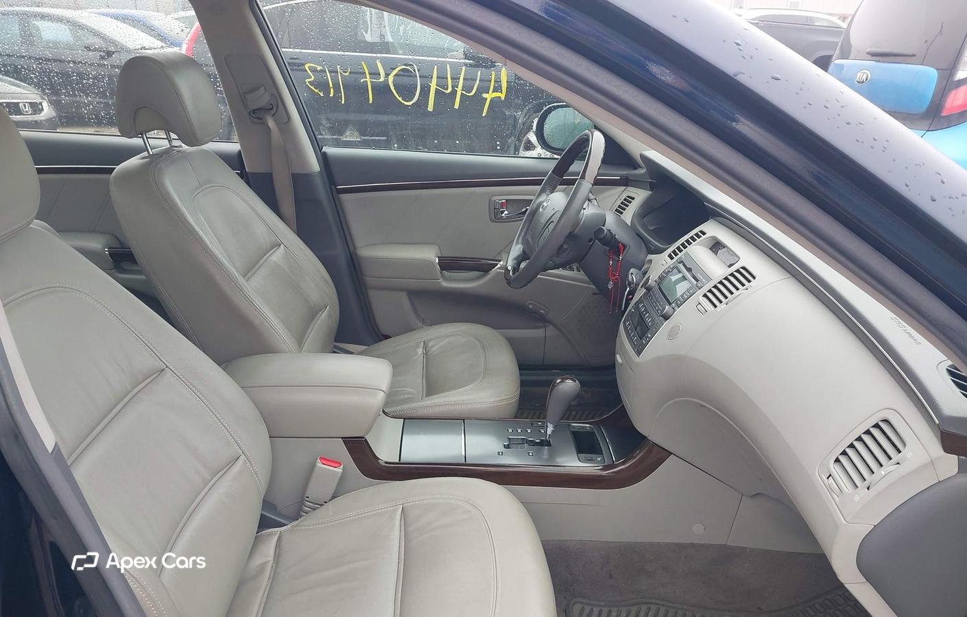 Hyundai Azera 2011