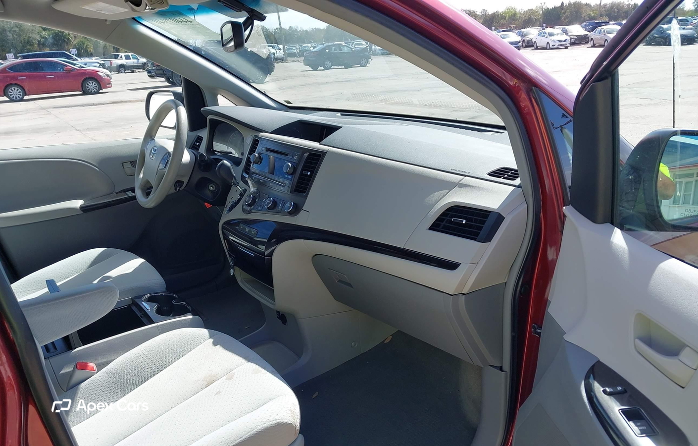 Toyota Sienna 2012