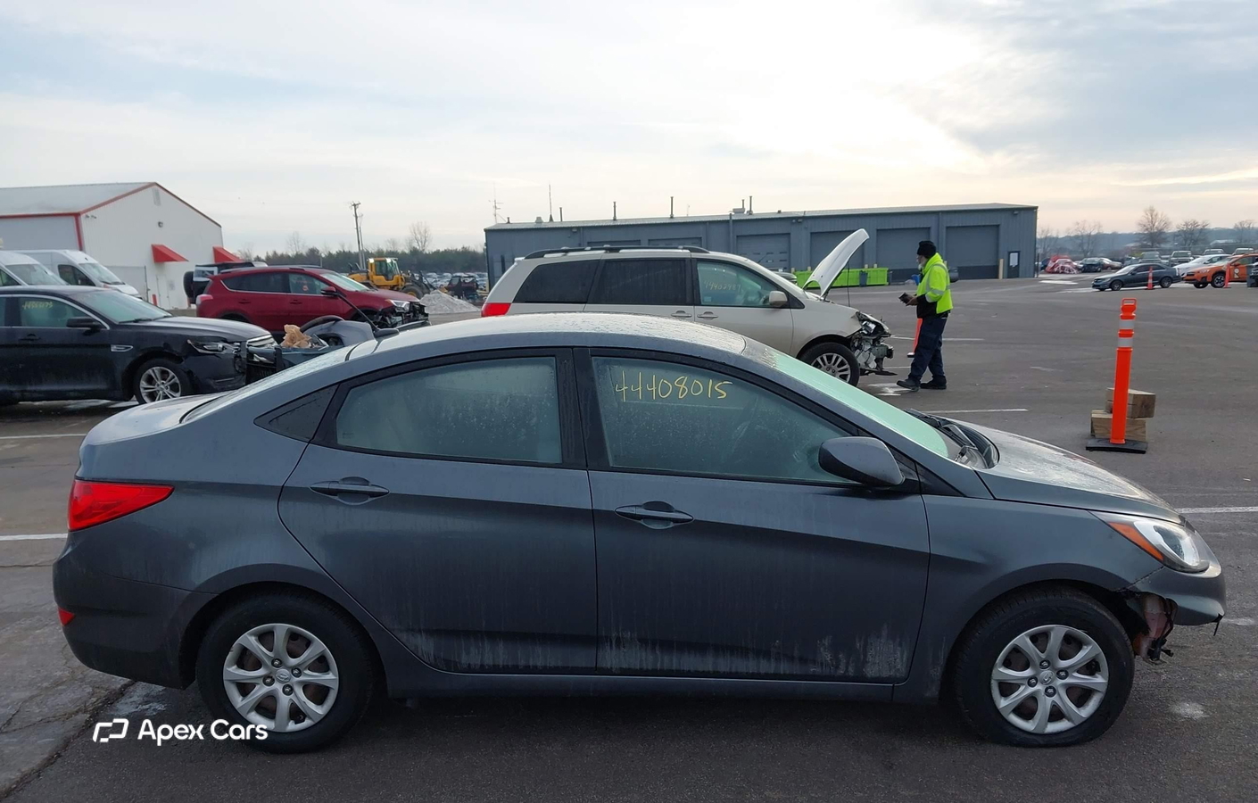Hyundai Accent 2013