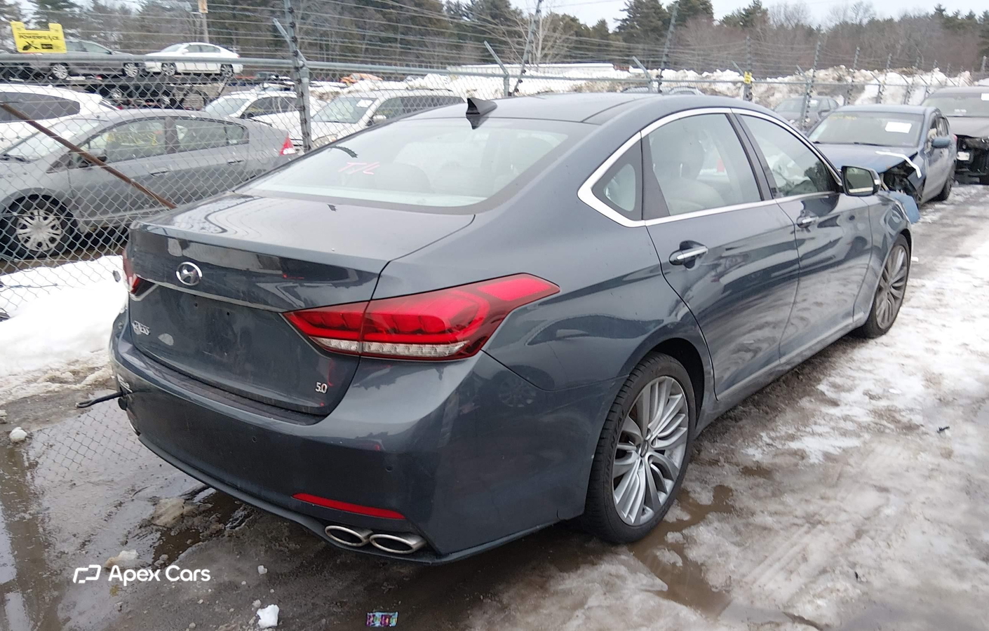 Hyundai Genesis 2015