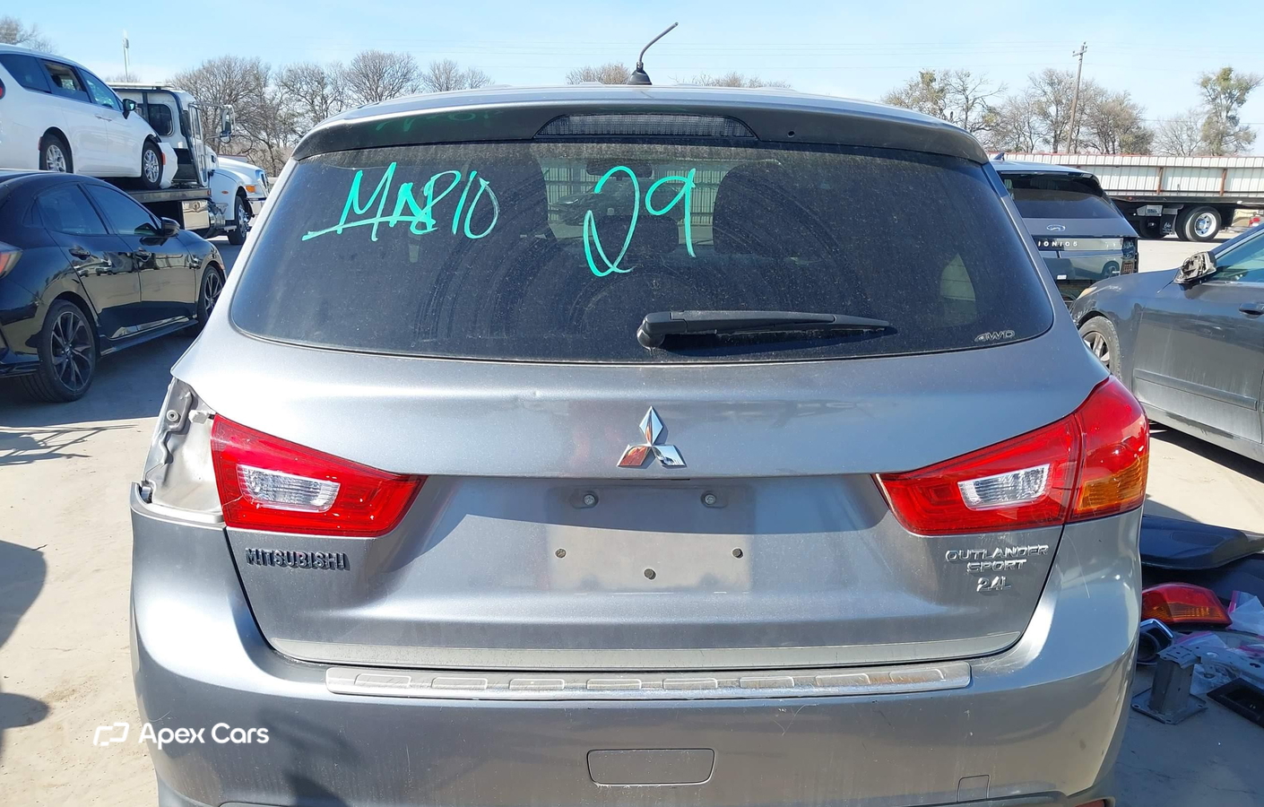 Mitsubishi Outlander 2015