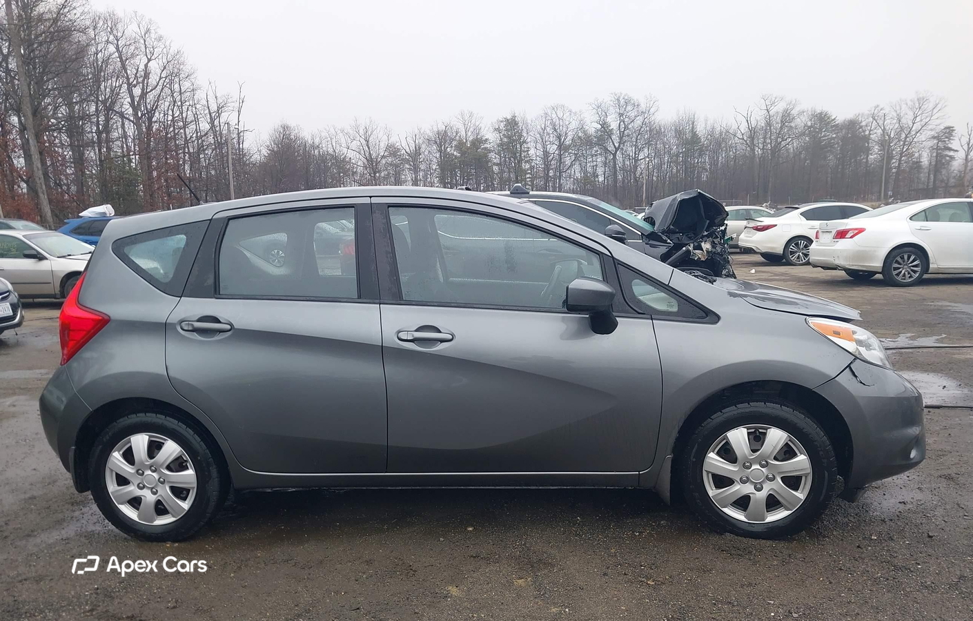 Nissan Versa 2016