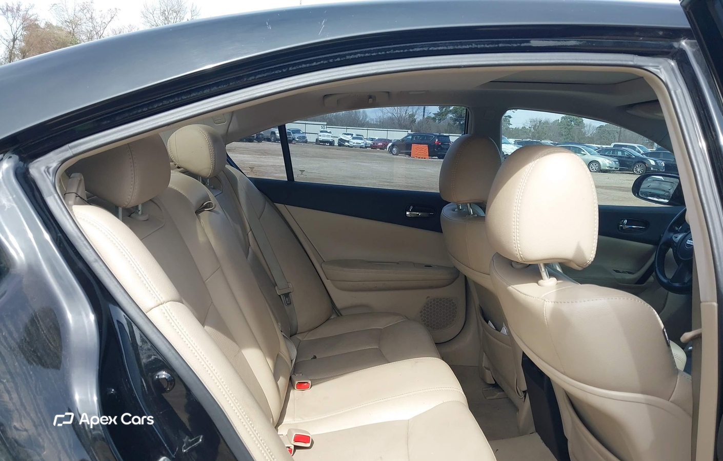 Nissan Maxima 2012