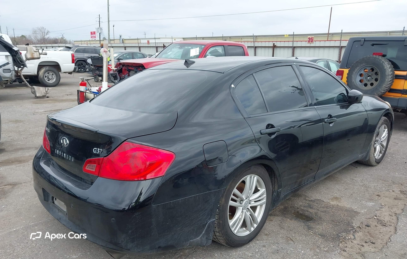 Infiniti G 2013