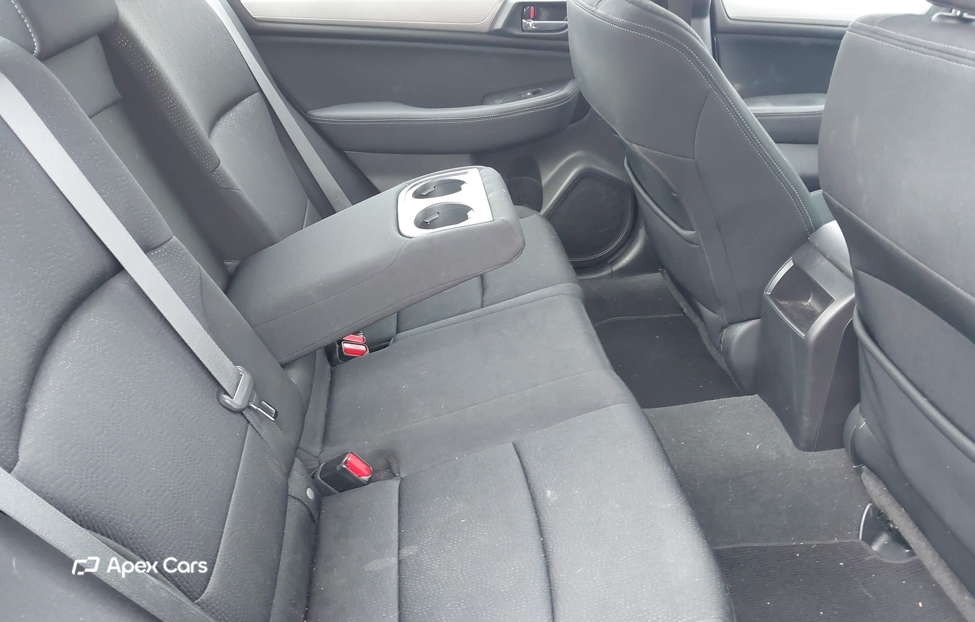 Subaru Legacy 2015