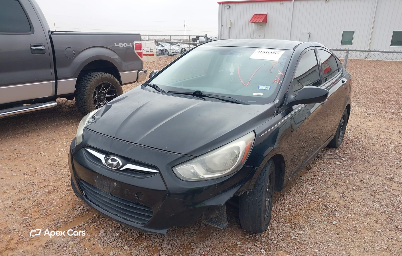 Hyundai Accent 2013