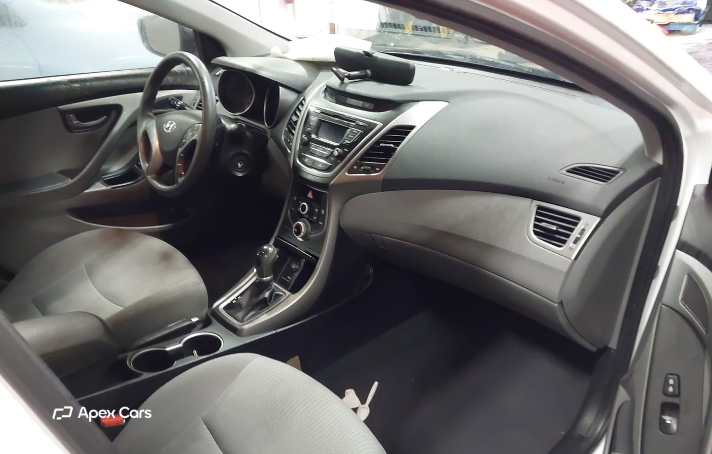 Hyundai Elantra 2016