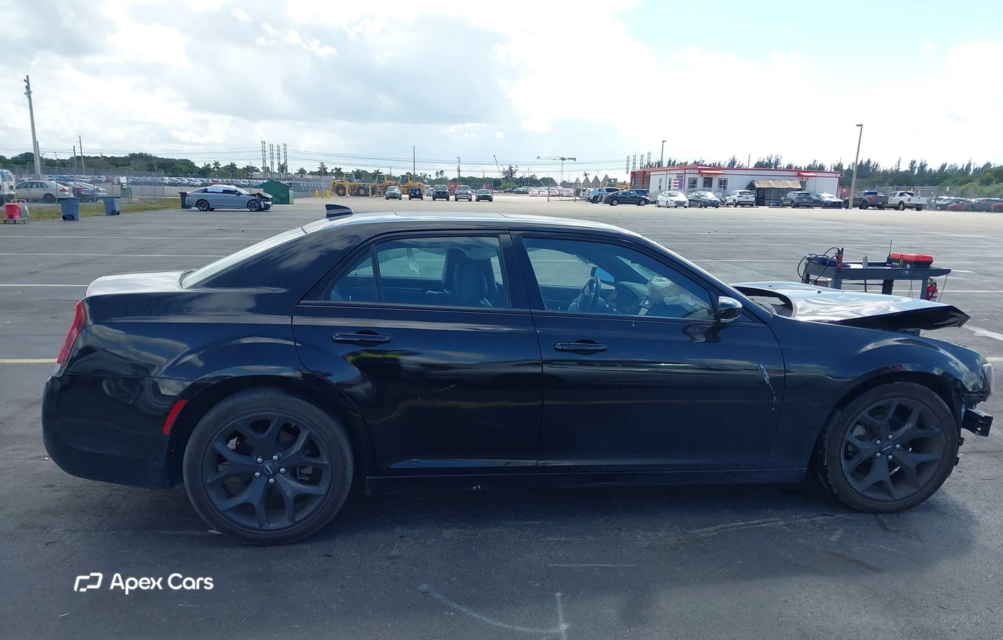 Chrysler 300 2023