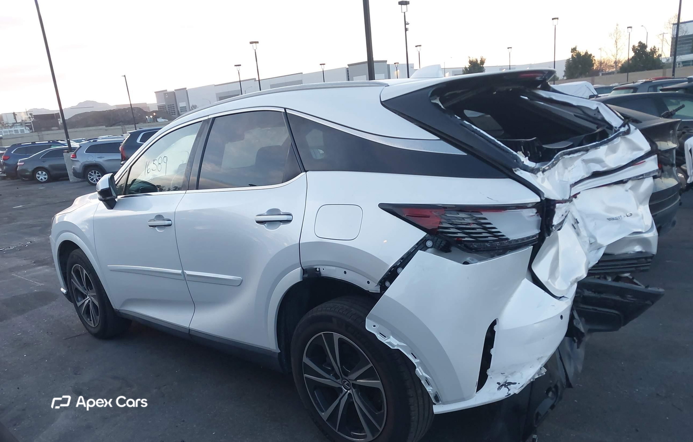 Lexus RX 2023