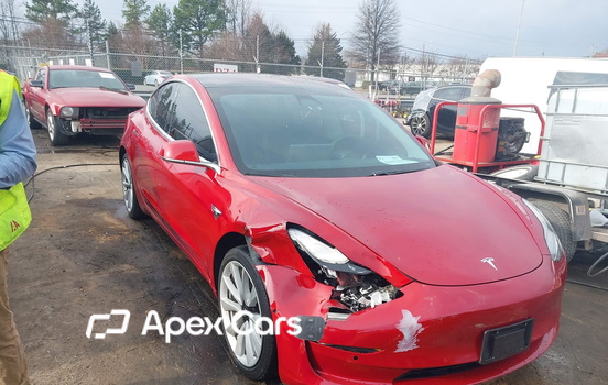 Tesla Model 3 2018 - Image 1 of 17