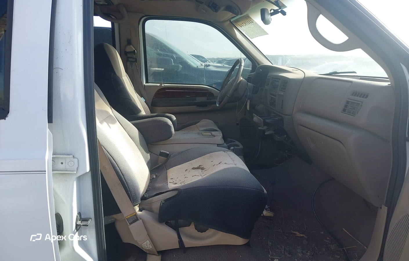 Ford Excursion 2000