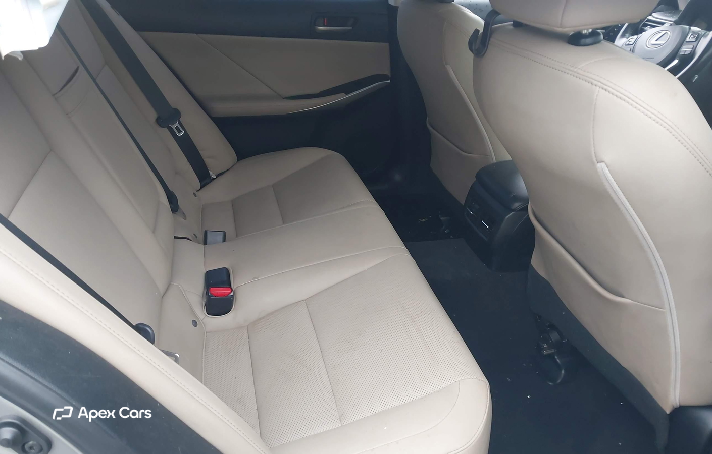 Lexus IS 2019