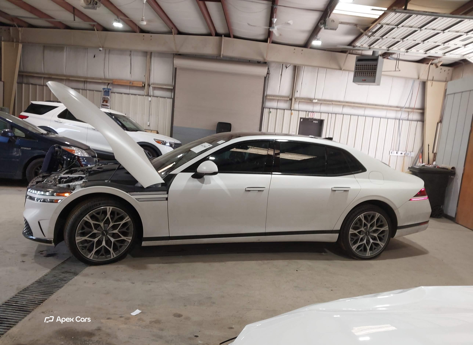 Genesis G90 2024