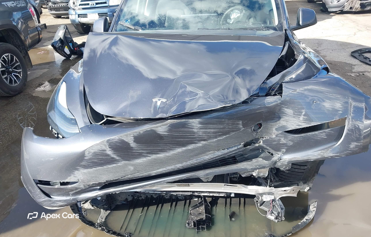 Tesla Model Y 2023