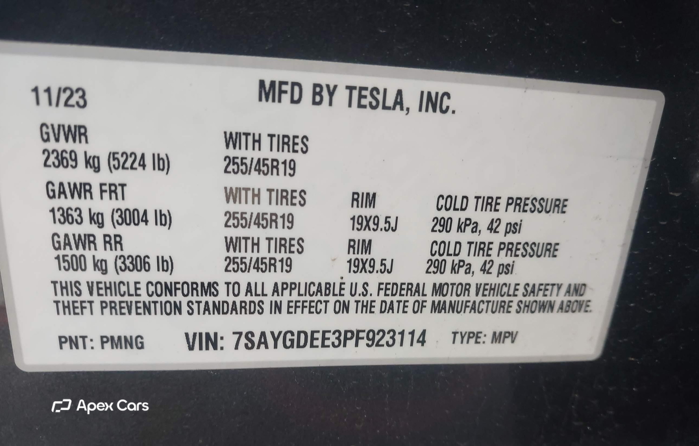Tesla Model Y 2023
