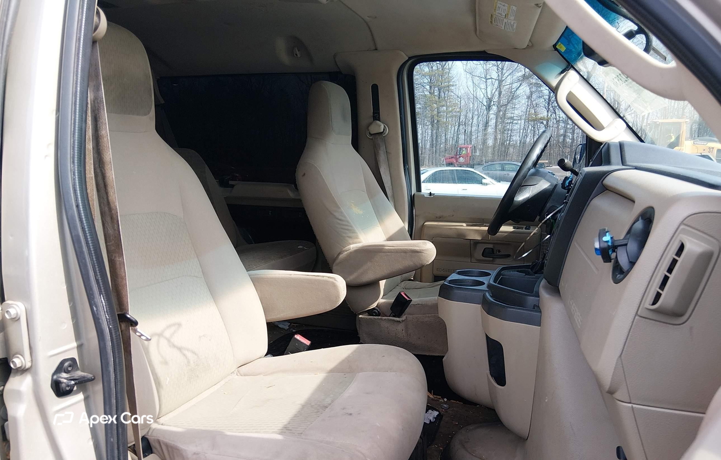 Ford Econoline 2012