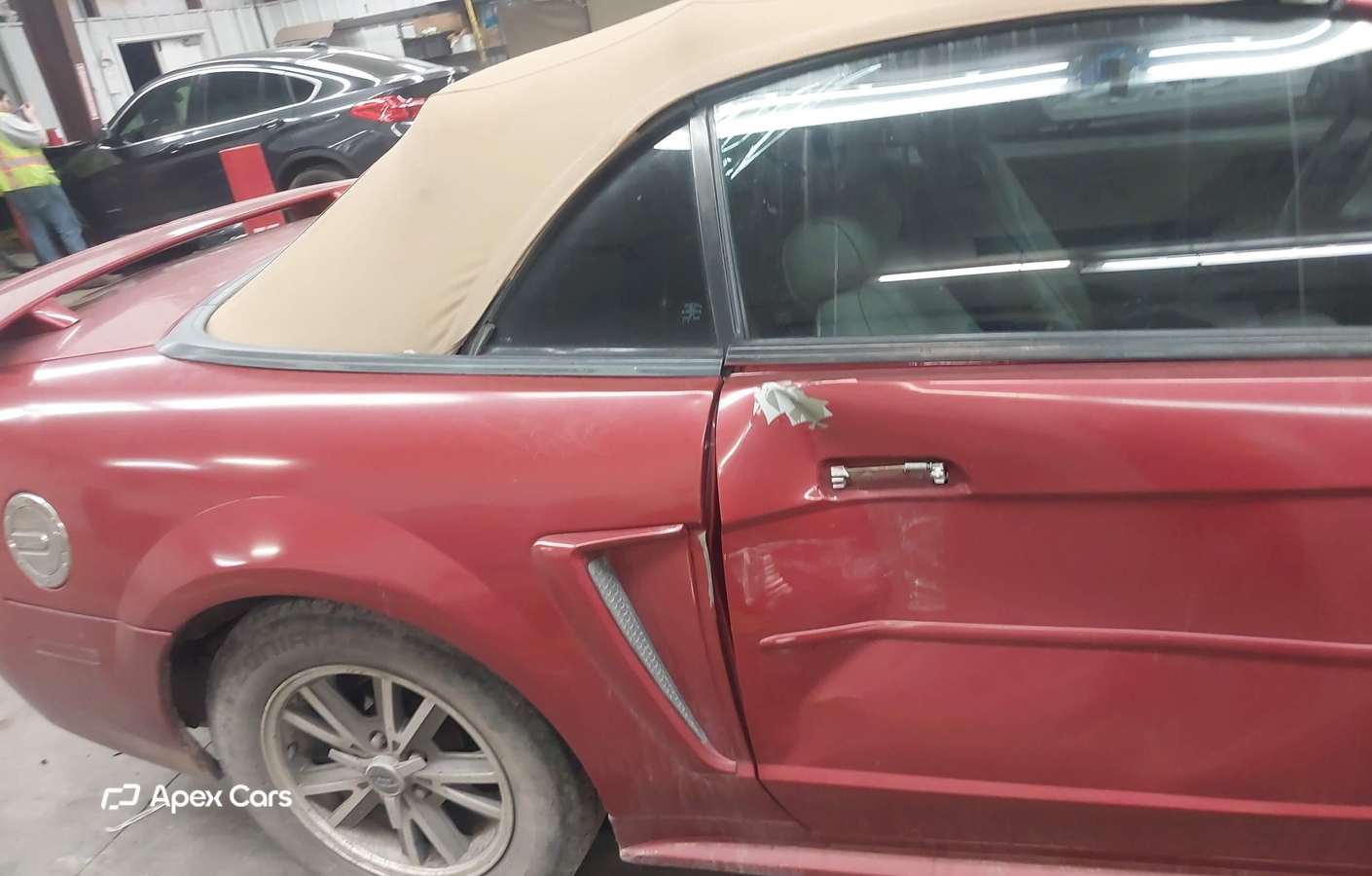 Ford Mustang 2004
