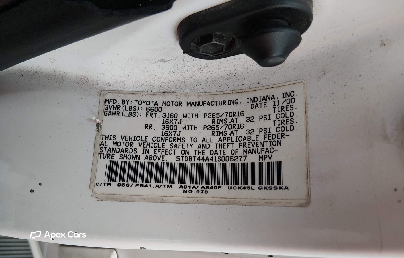 Toyota Sequoia 2001