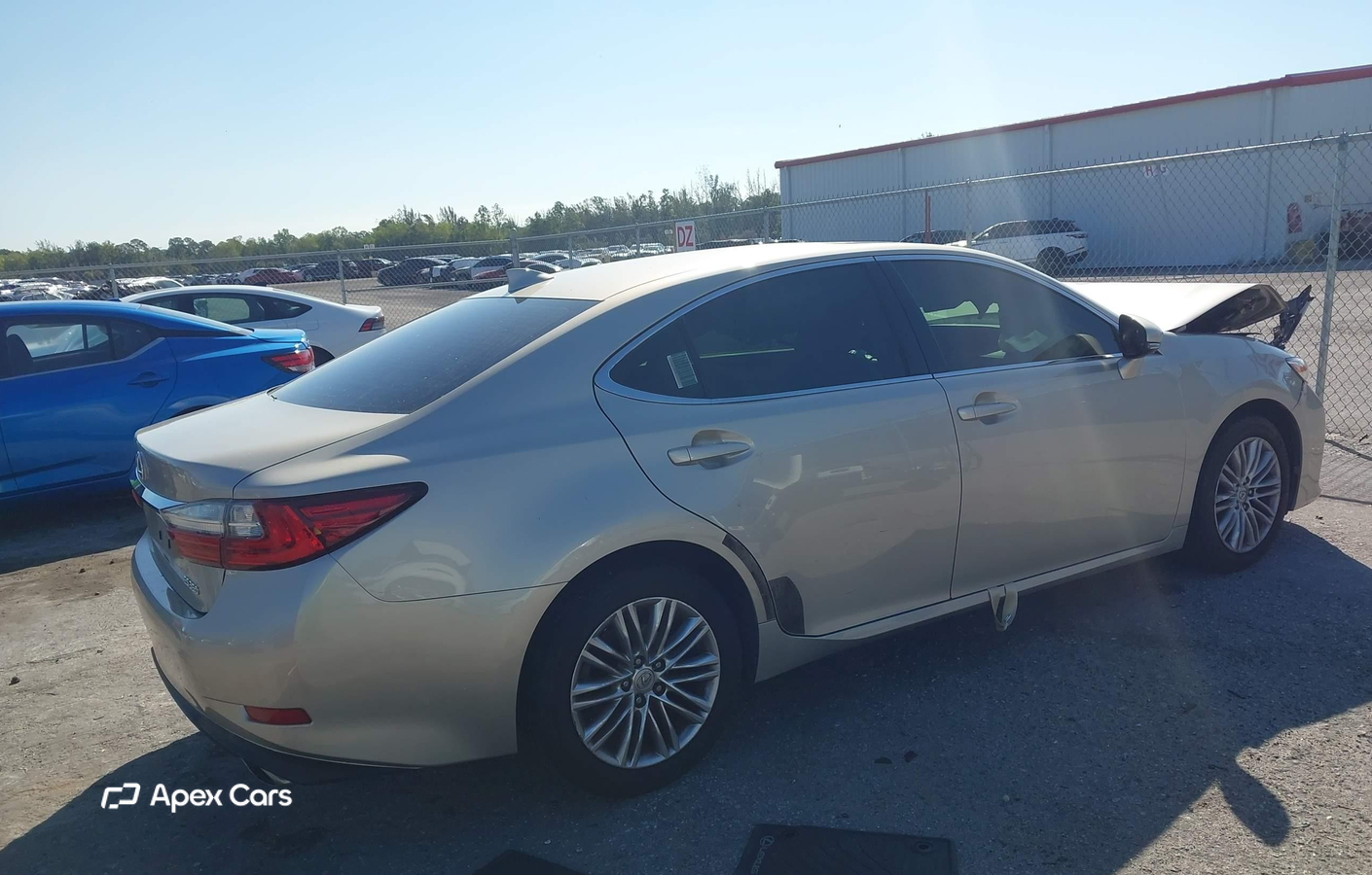 Lexus ES 2016