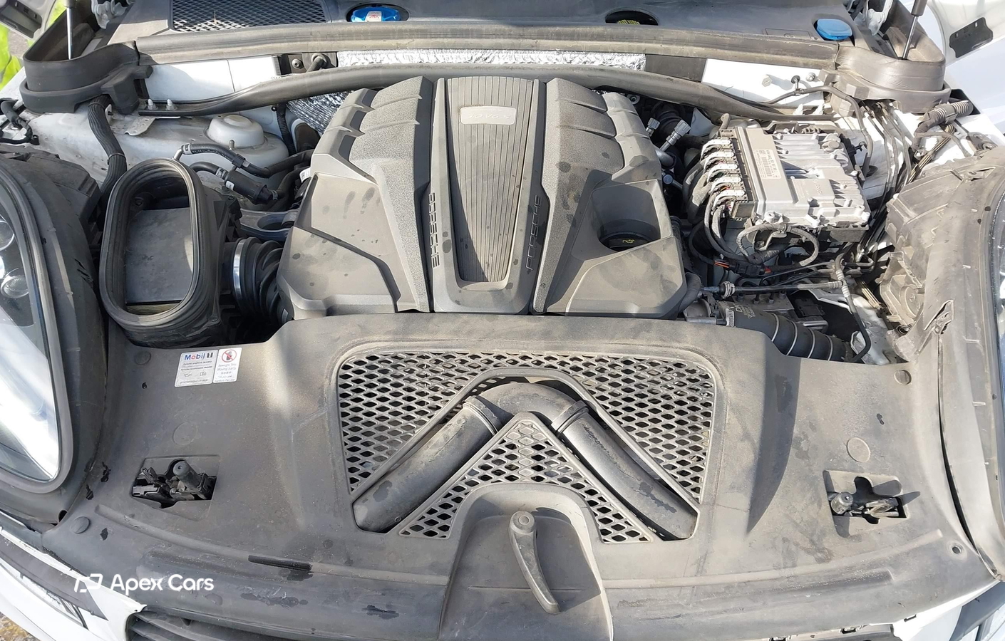 Porsche Macan 2021