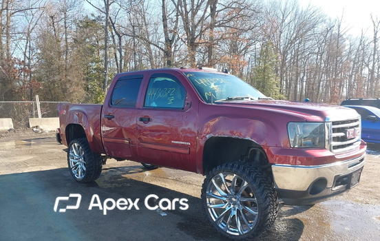 GMC Sierra 2013 - Image 1 of 16
