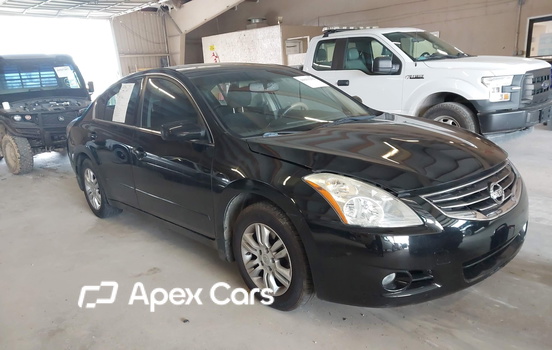 Nissan Altima 2012 - Image 1 of 17