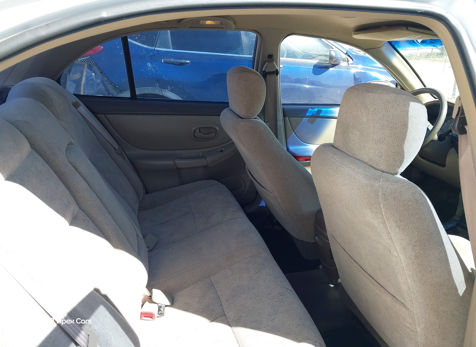 Oldsmobile Intrigue 2000