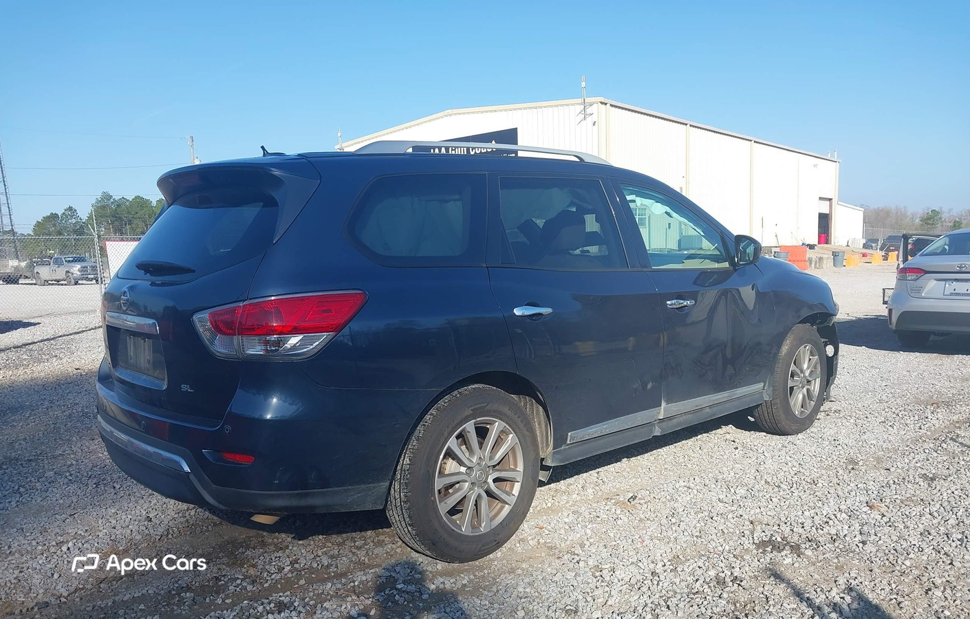 Nissan Pathfinder 2016