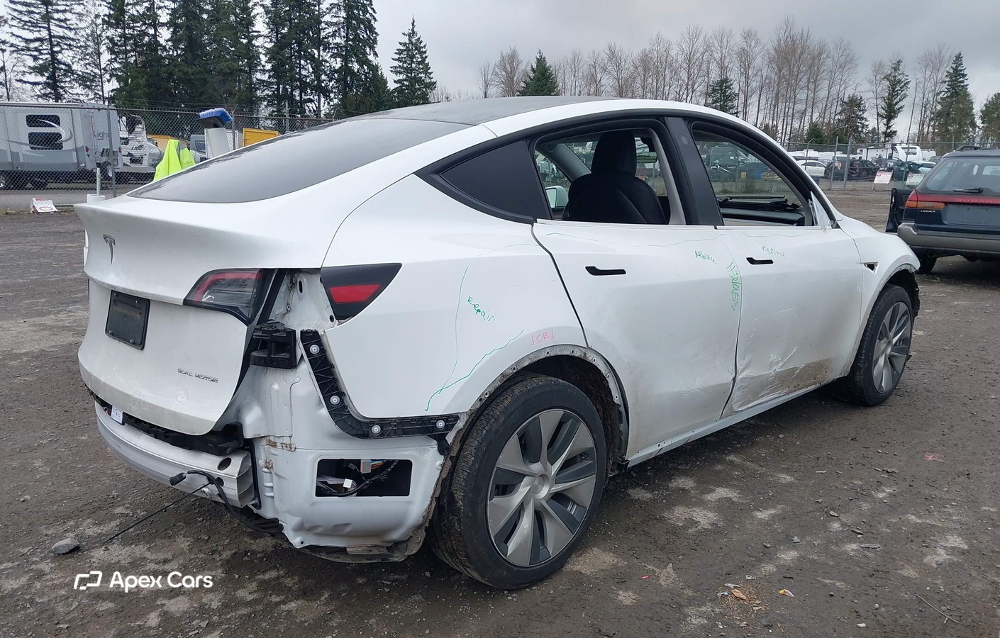 Tesla Model Y 2022