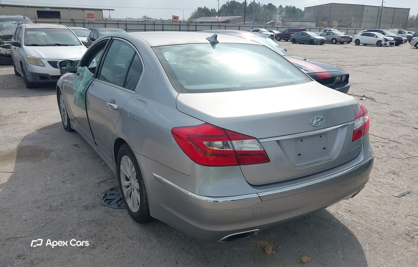 Hyundai Genesis 2013