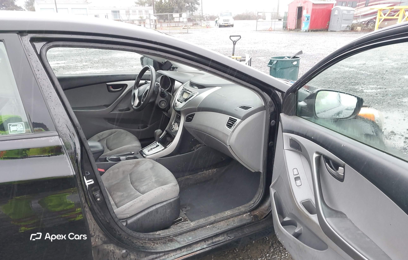 Hyundai Elantra 2012
