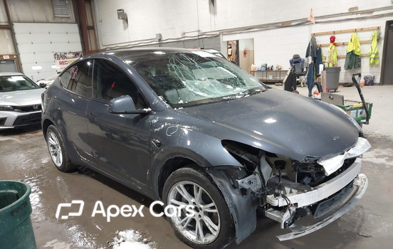 Tesla Model Y 2023 - Image 1 of 20