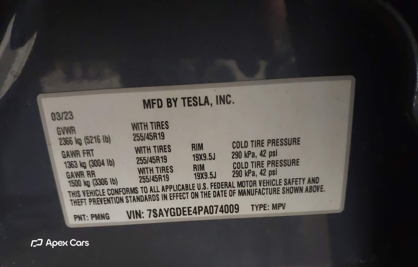 Tesla Model Y 2023