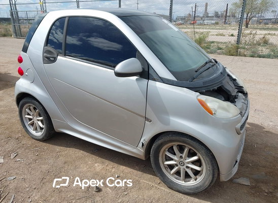 2013 Smart Fortwo - Image 1 of 5