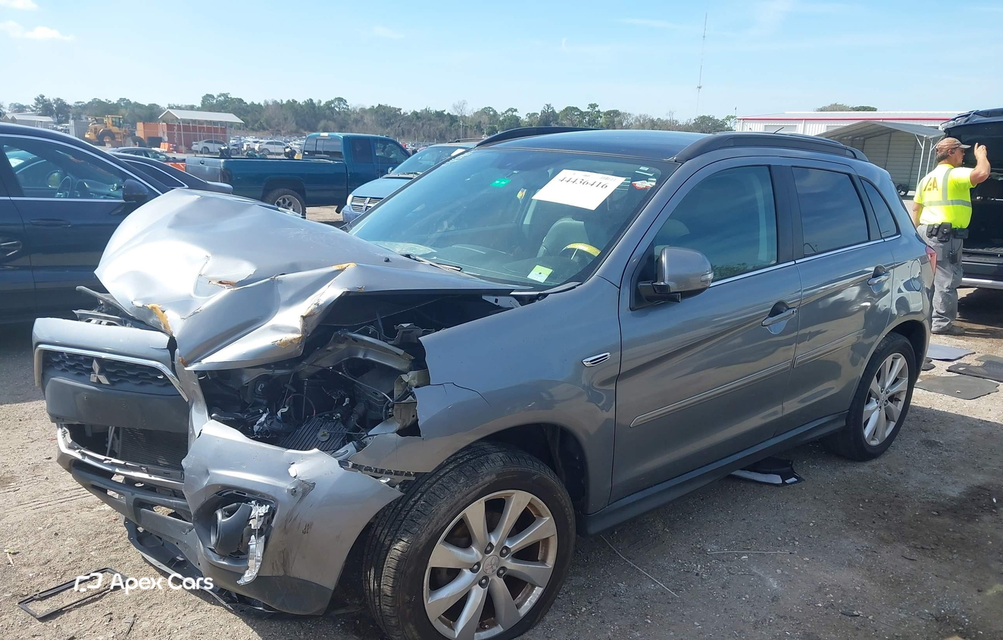 Mitsubishi Outlander 2015