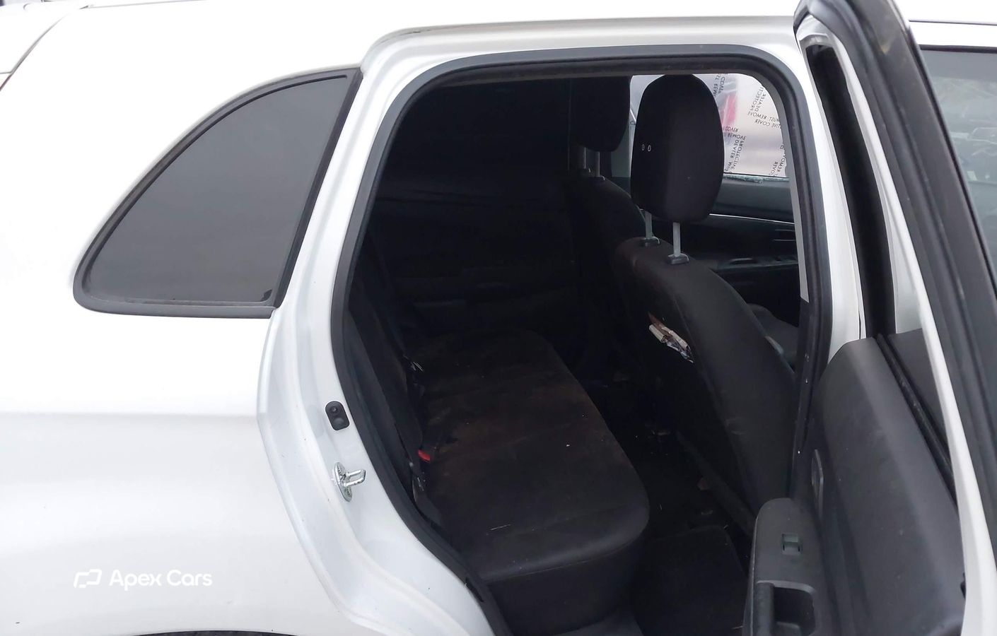 Mitsubishi Outlander 2014